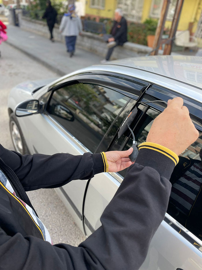 Acıgöl Oto Kilitçisi